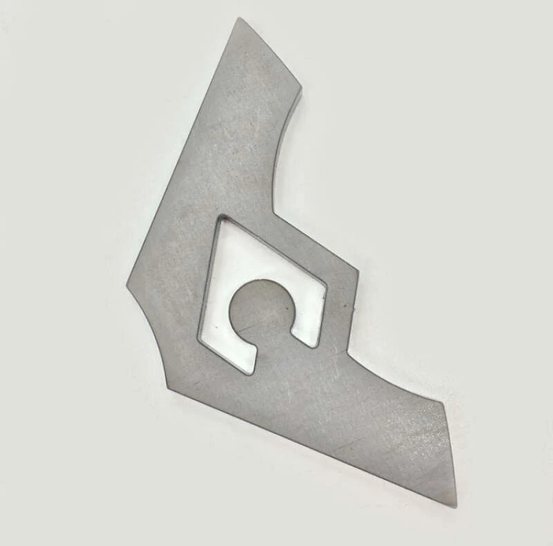 Artec Industries Simple Gusset - 90 Degrees -Blade