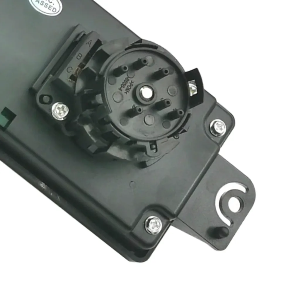 2000-2004 Buick Century Custom, Limited 3.1L V6-Gass /C Climate Control Module Panel 599-199