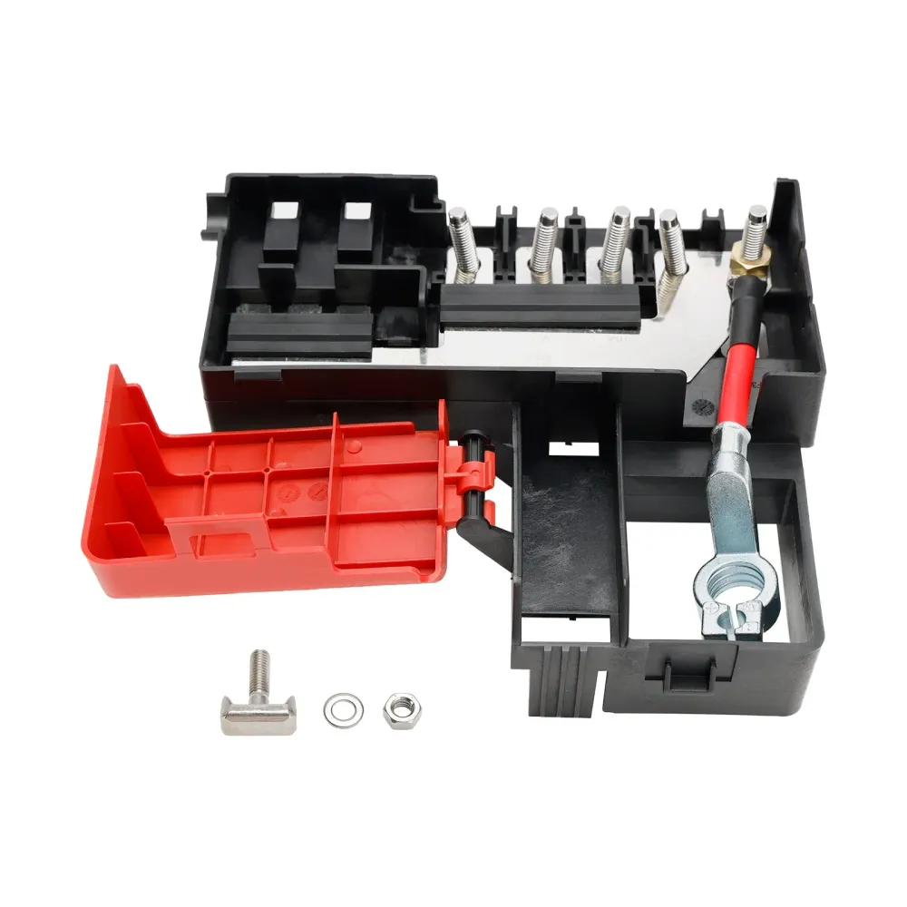 2015-2020 Chevy Tahoe Battery Distribution Engine Compartment Sikringsblokk 84354716