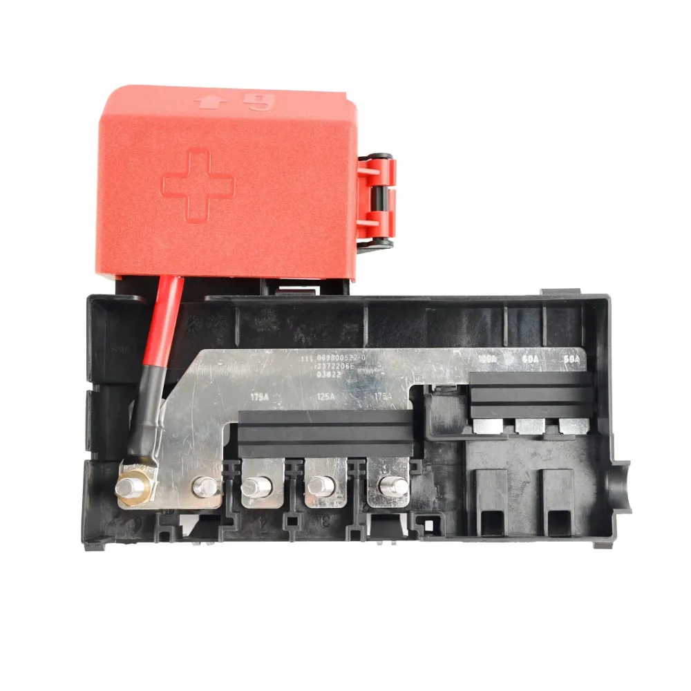 2015-2020 Chevy Tahoe Battery Distribution Engine Compartment Sikringsblokk 84354716