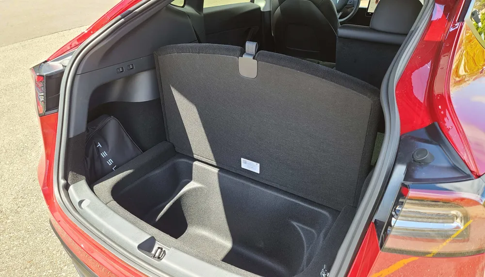Bagasjeromsmatte Tesla Model 3 (2017-2025) – TPE - Gummi | Frogum