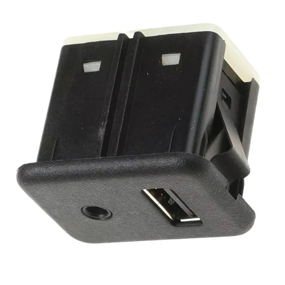 Center Console Aux USB Port 25832462 Camaro 2010 2011 2012 2013 2014 2015