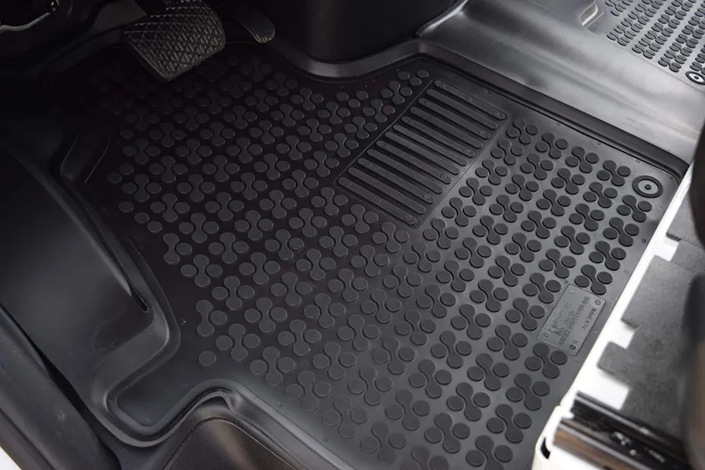 Gulvmatter Vw Crafter I (2006-2016) – med høykant | Rezaw-Plast