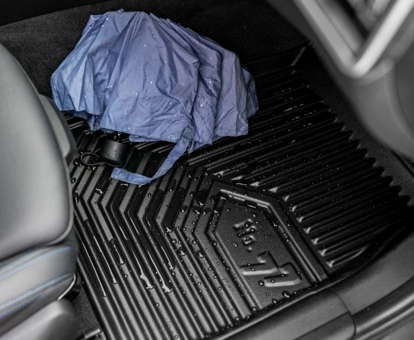 Gulvmatter Isuzu D-Max III (2019-) – 3D Premium med sidekant | Frogum