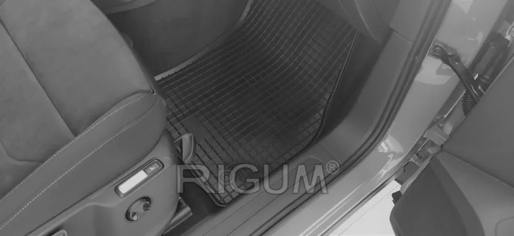 Gulvmatter Vw Touran II (2015-) – Luktfrie gummi | Rigum