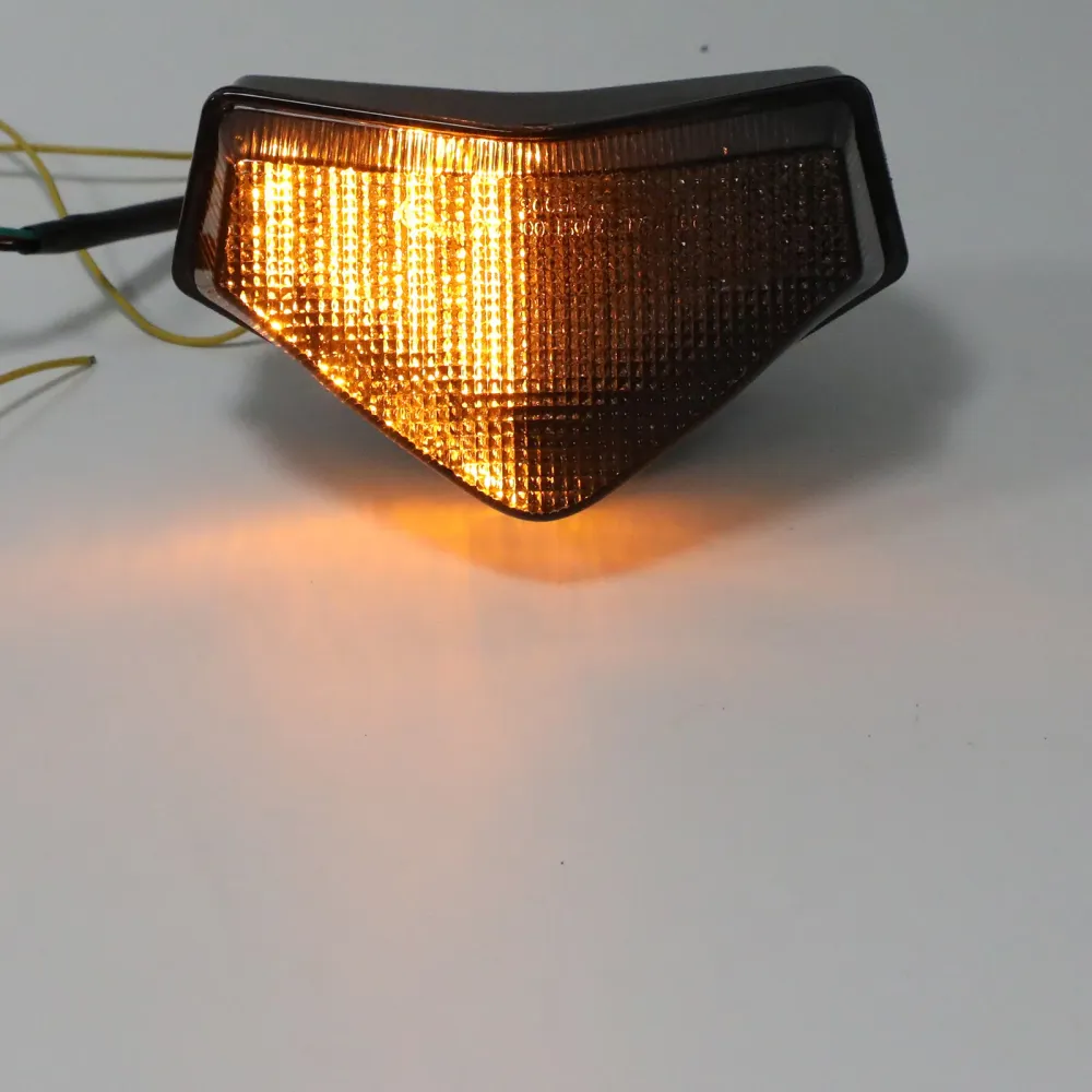 Røyk LED baklys Integrerte blinklys tigerhastighet Sprint St.