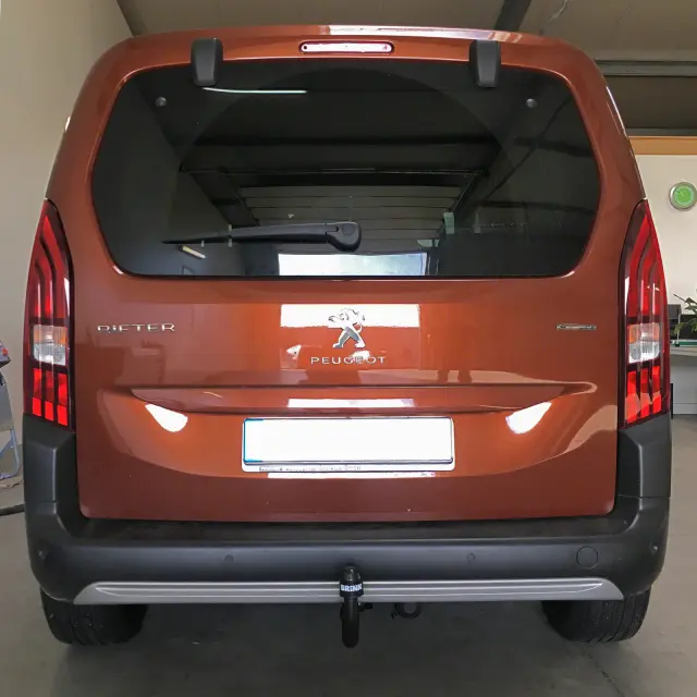 Tilhengerfeste Peugeot Partner III (2018-) – Fastmontert | Brink