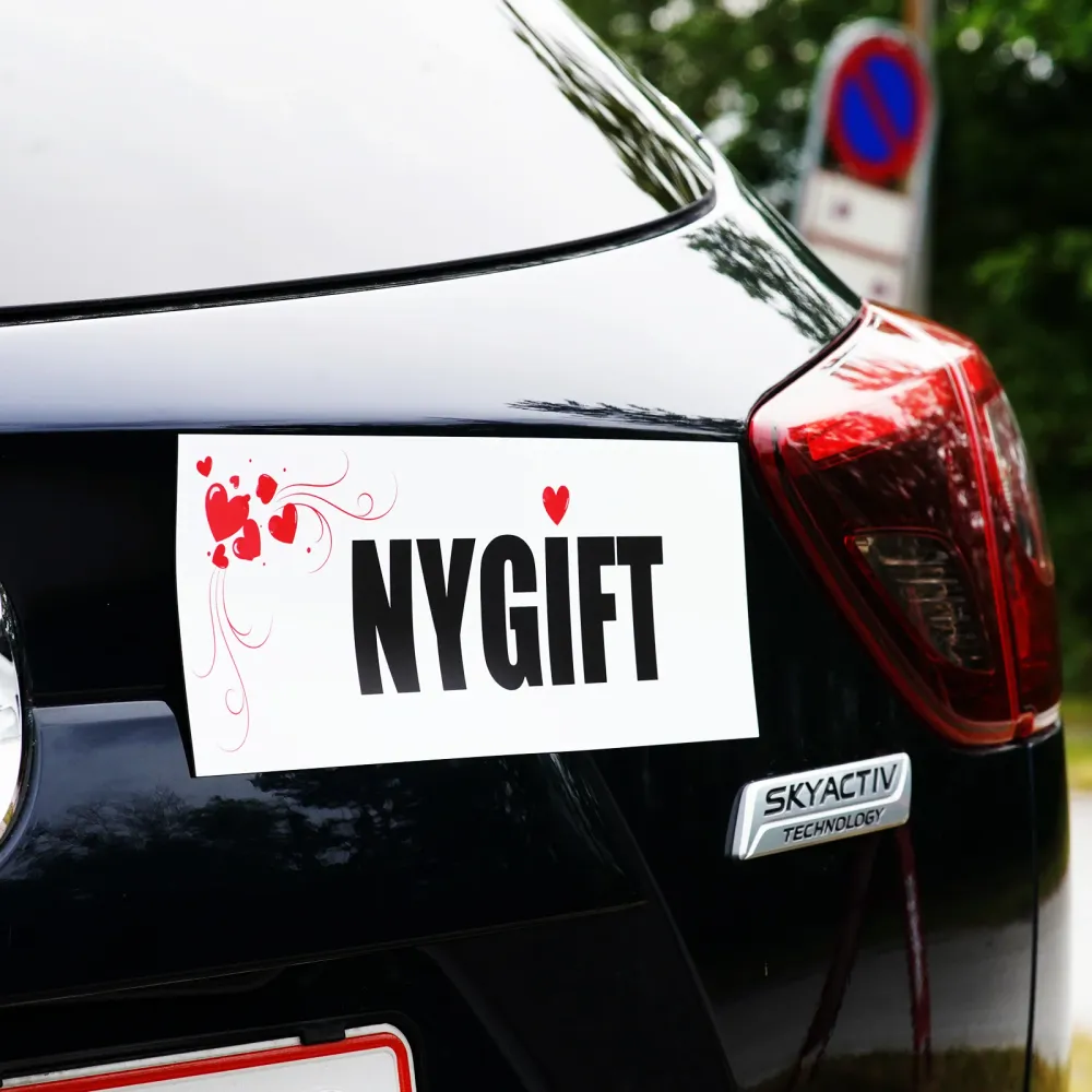 NYGIFT - magnetskilt til bil